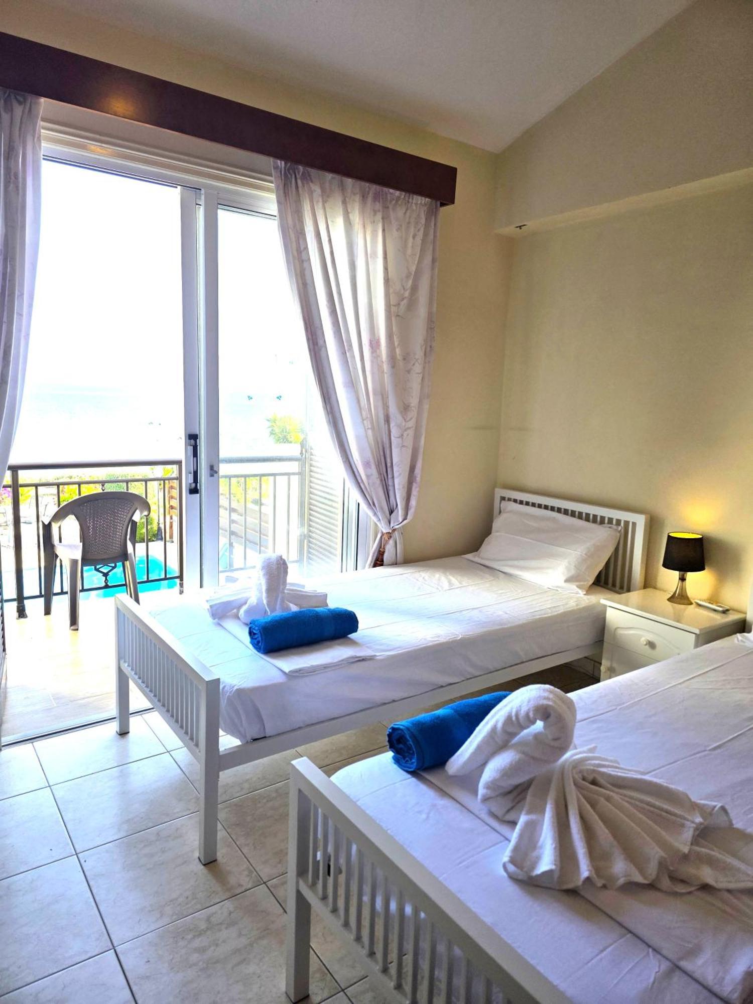 H&O Sunrise Villa In Coral Bay! Extérieur photo