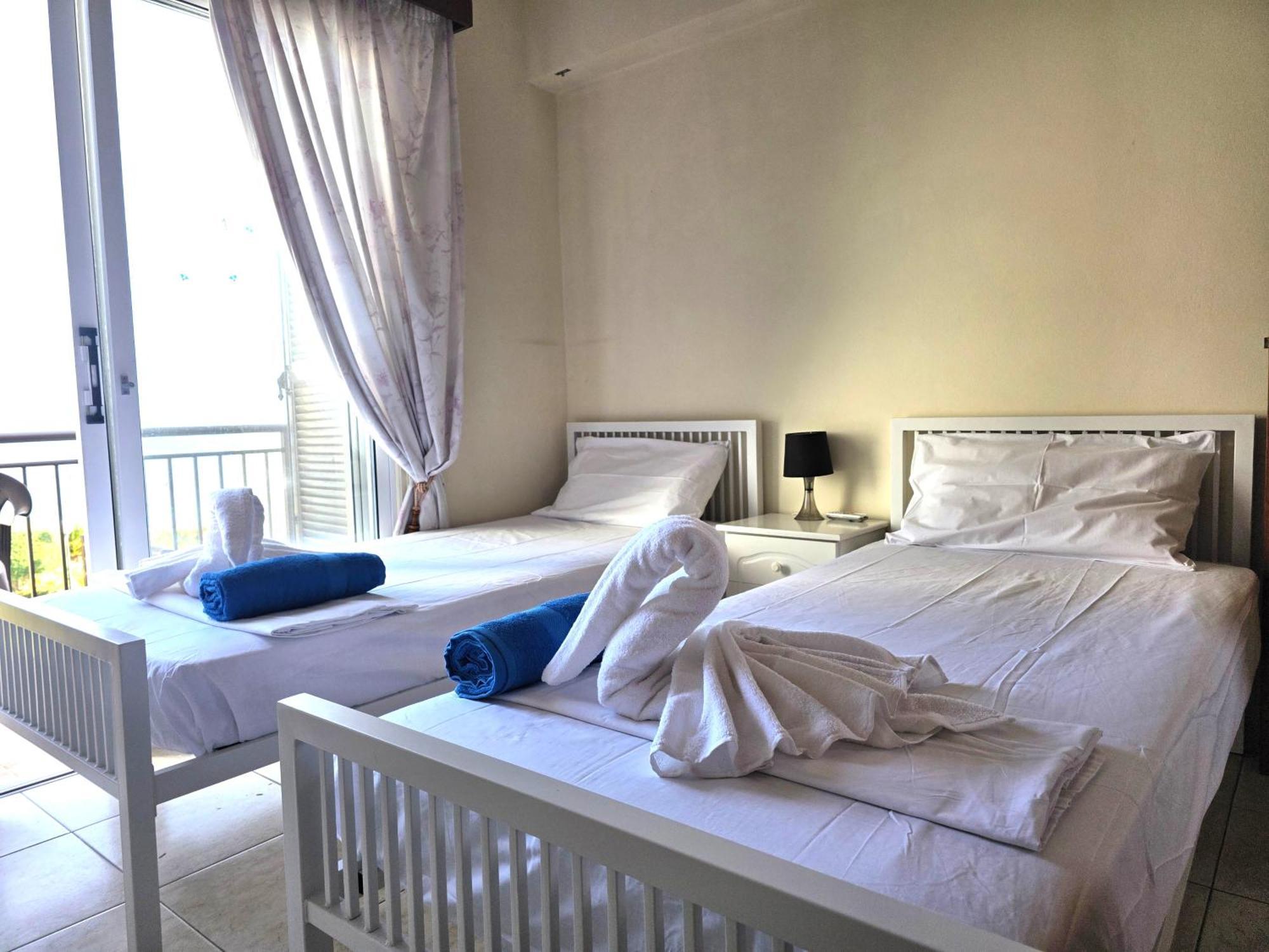 H&O Sunrise Villa In Coral Bay! Extérieur photo